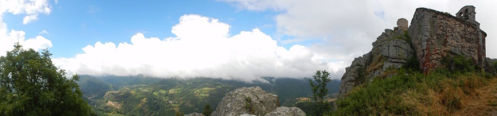 Rochegude - chapel scenic view