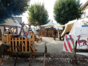 2016-lepuy-roioiseau-tent camp